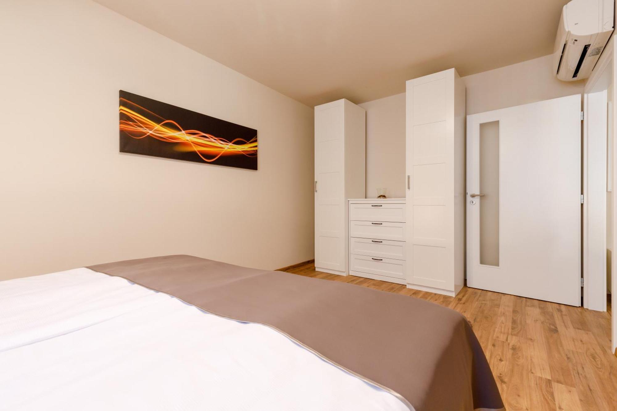 Apartments Menuet Karlovy Vary Rom bilde