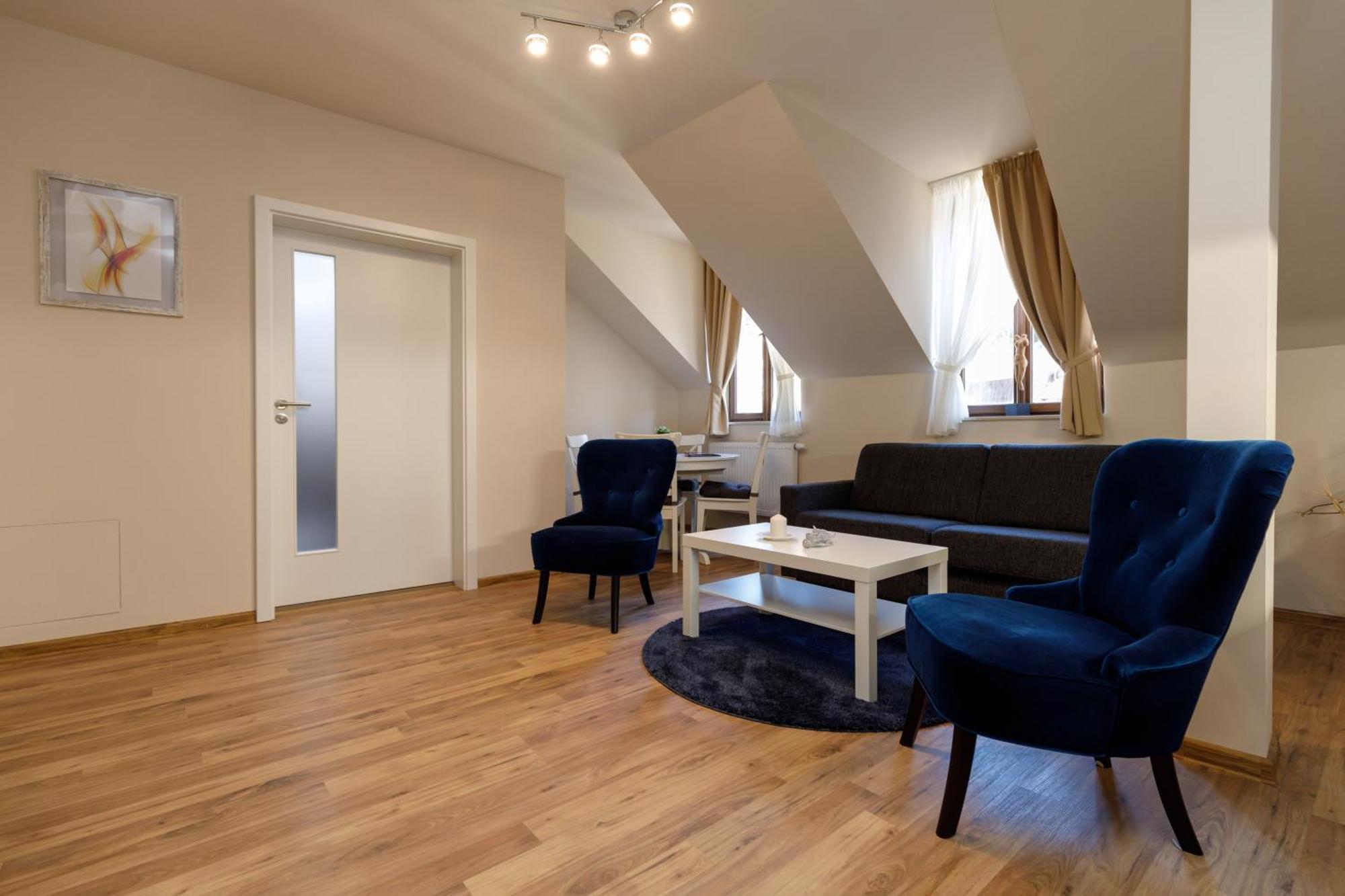 Apartments Menuet Karlovy Vary Rom bilde