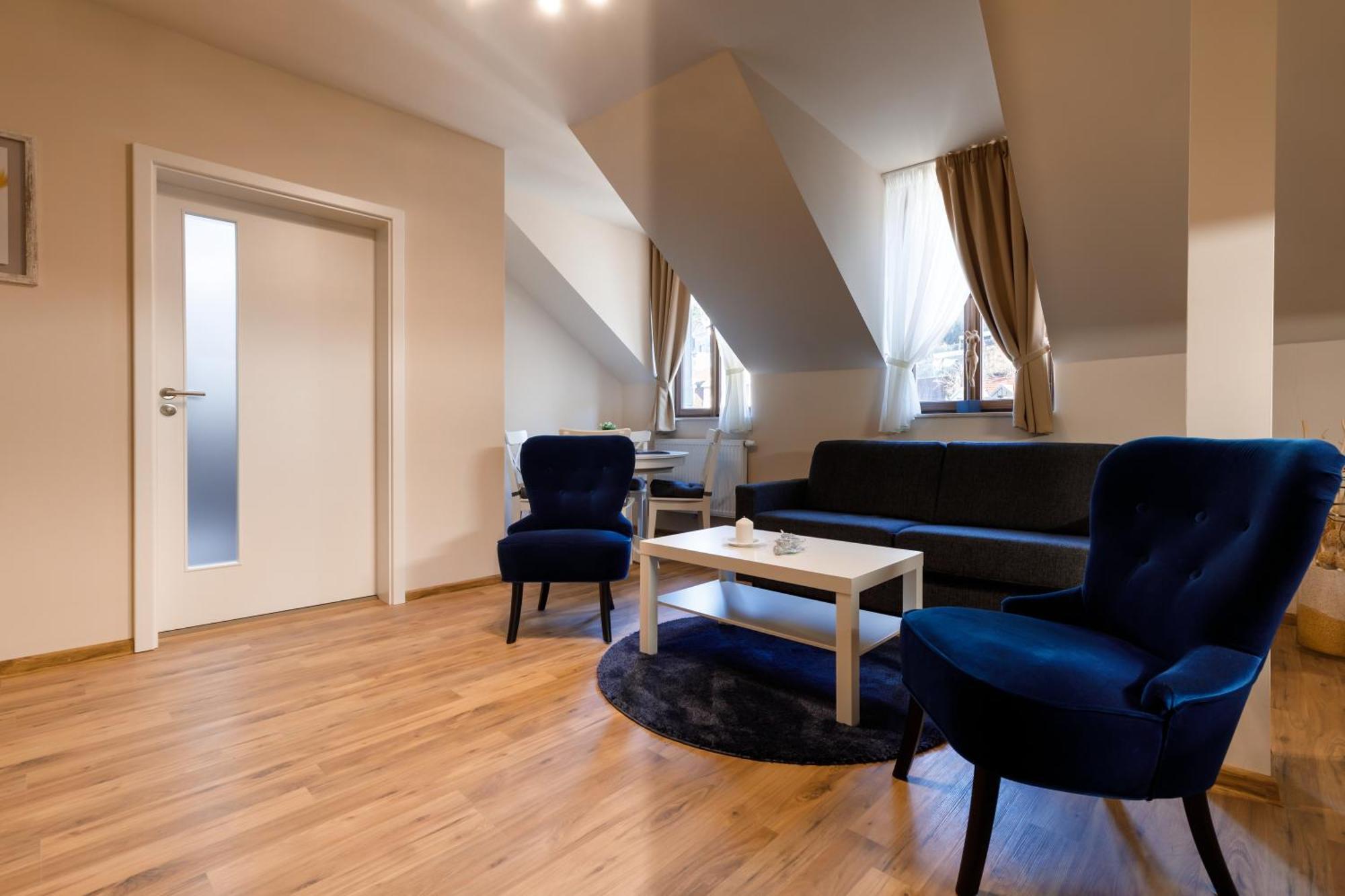 Apartments Menuet Karlovy Vary Rom bilde