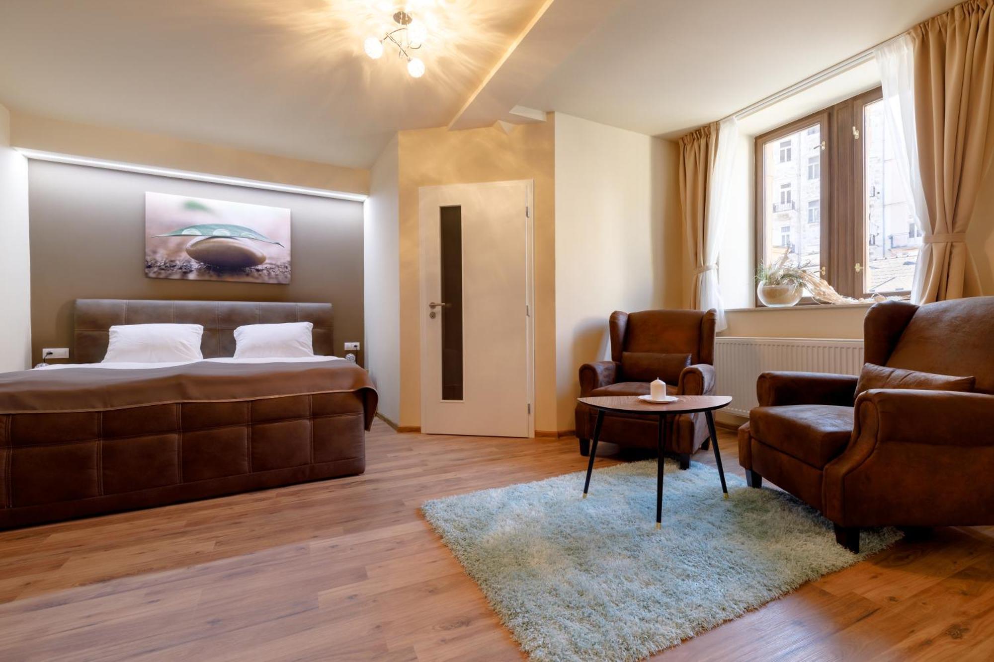 Apartments Menuet Karlovy Vary Rom bilde