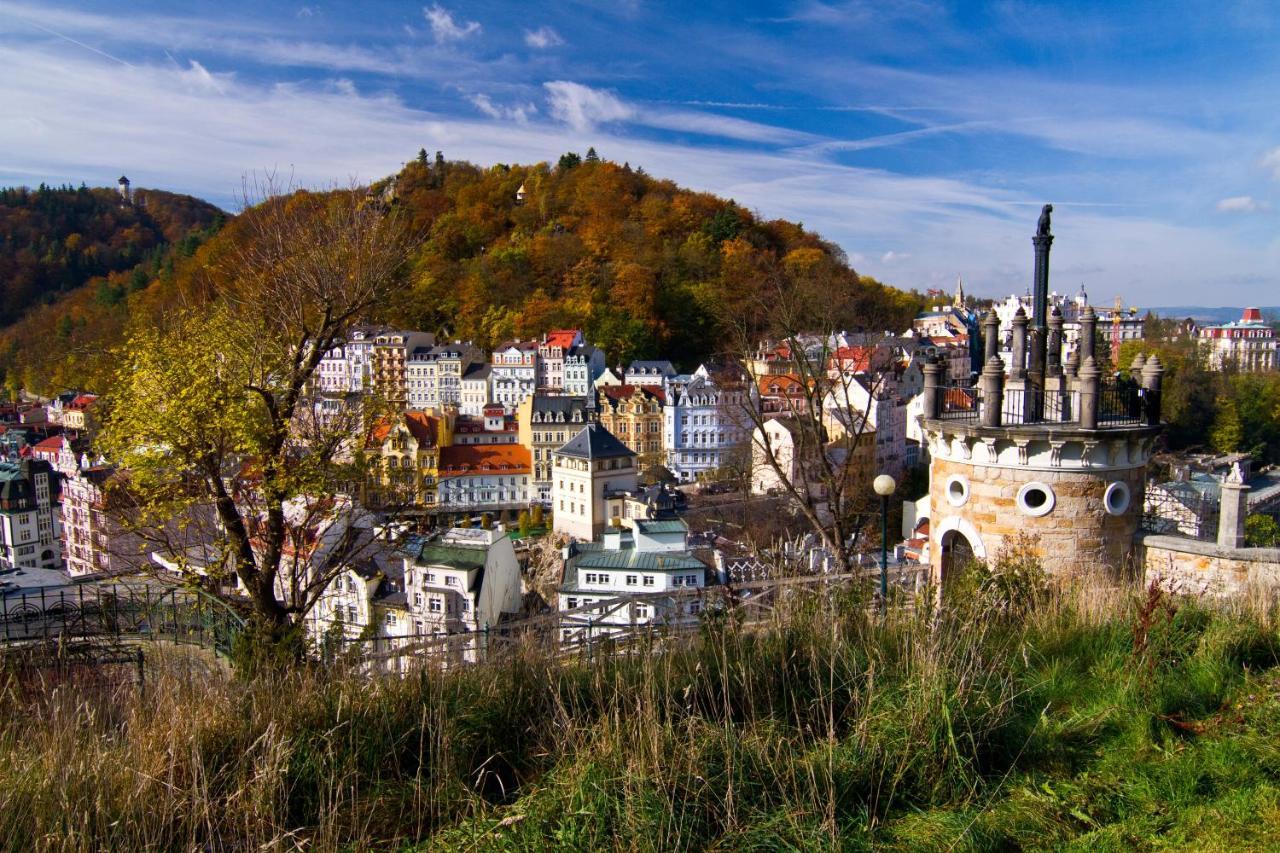 Apartments Menuet Karlovy Vary Eksteriør bilde