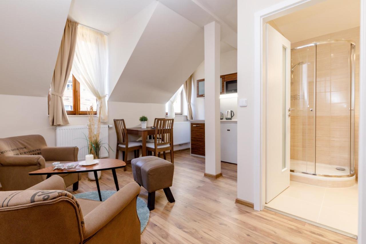 Apartments Menuet Karlovy Vary Rom bilde