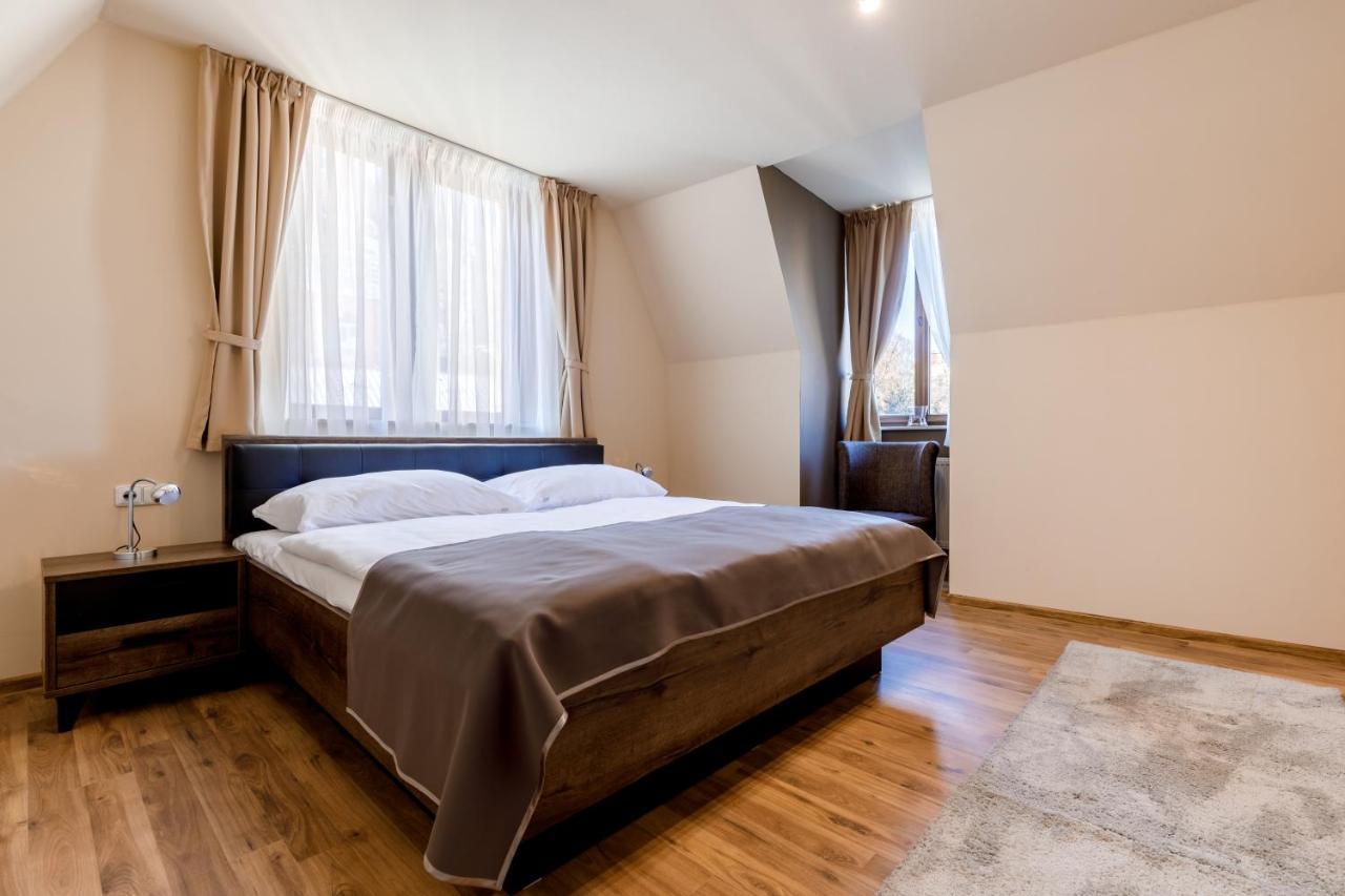 Apartments Menuet Karlovy Vary Eksteriør bilde