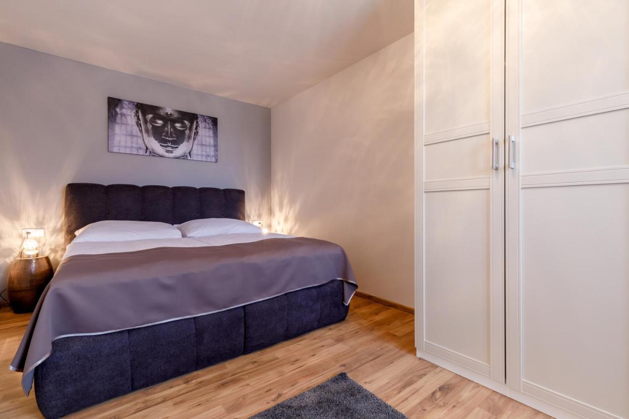 Apartments Menuet Karlovy Vary Eksteriør bilde