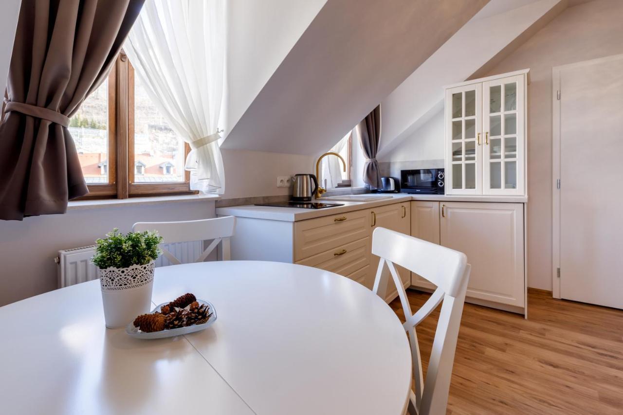 Apartments Menuet Karlovy Vary Eksteriør bilde