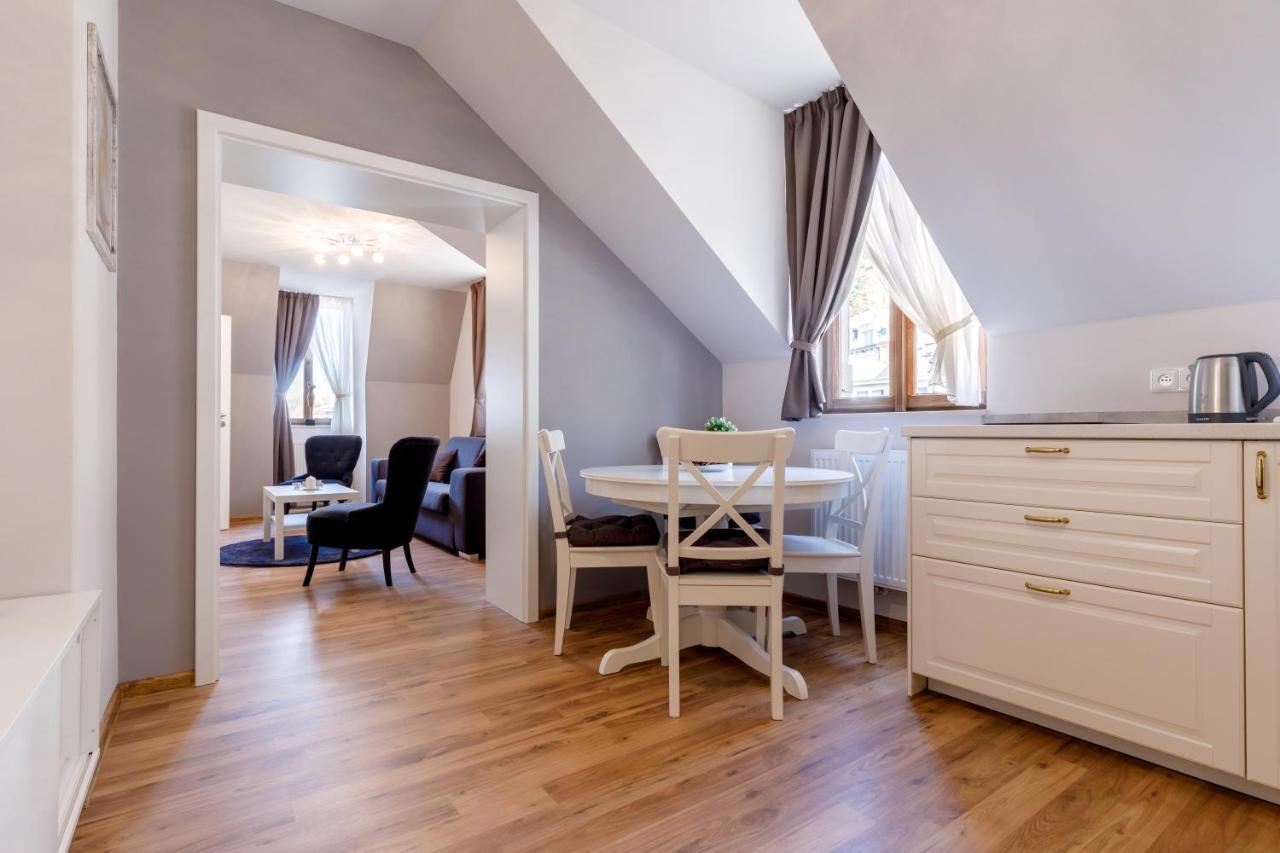 Apartments Menuet Karlovy Vary Eksteriør bilde